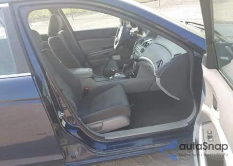 2010 Honda Accord Ex z USA, uszkodzony, nr VIN 1HGCP2F74AA176975